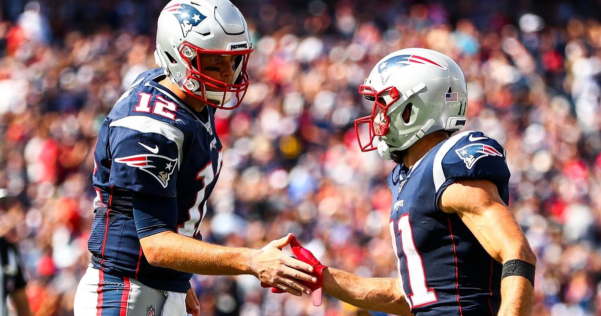 Robert Kraft Celebrated at Julian Edelman’s Patriots Hall of Fame Ceremony