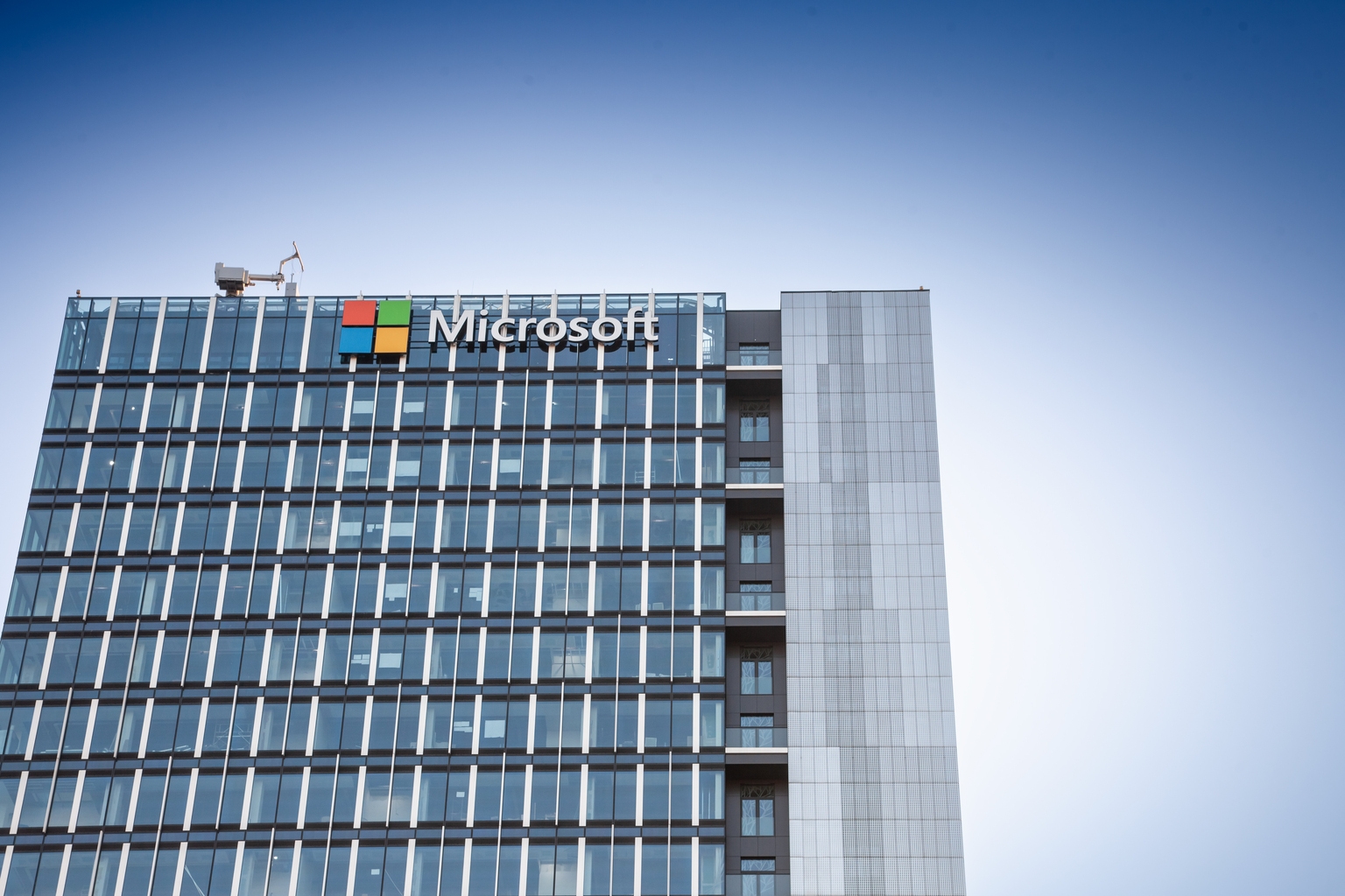 Microsoft (MSFT) Stock: Defining the Next Era of Wealth Creation | FYM News