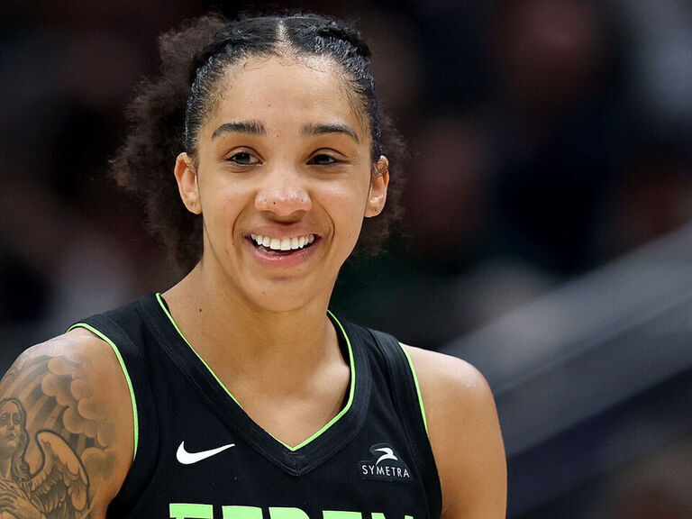 Gabby Williams: Storm’s Versatile Weapon for Playoff Success