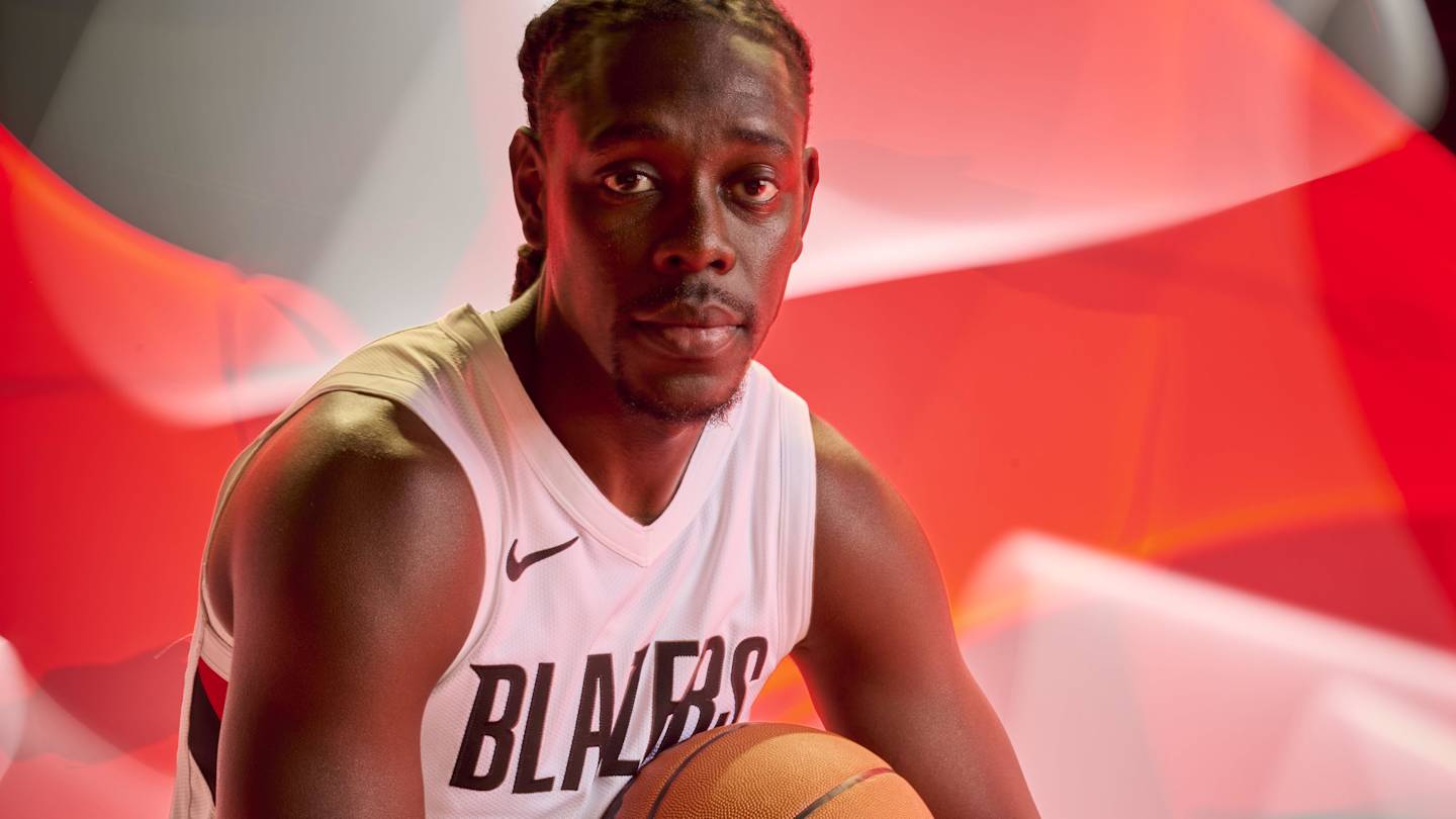 Shaedon Sharpe ‘Cooking’ Jrue Holiday in Blazers Camp: A Rising Star