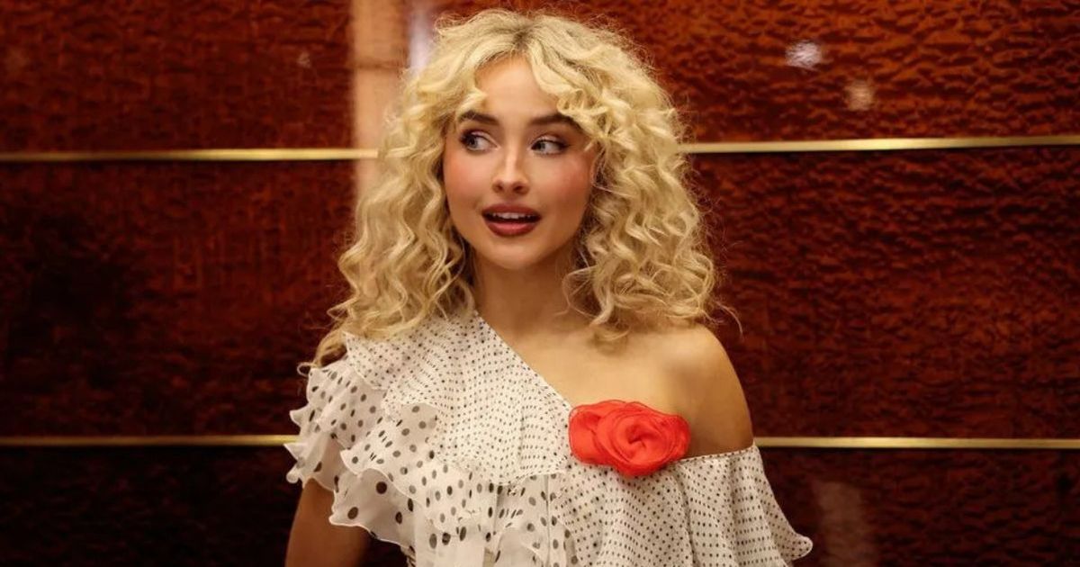 SNL Delayed Tonight? Fans Angered as Sabrina Carpenter Episode Faces Football Overrun – FYM News