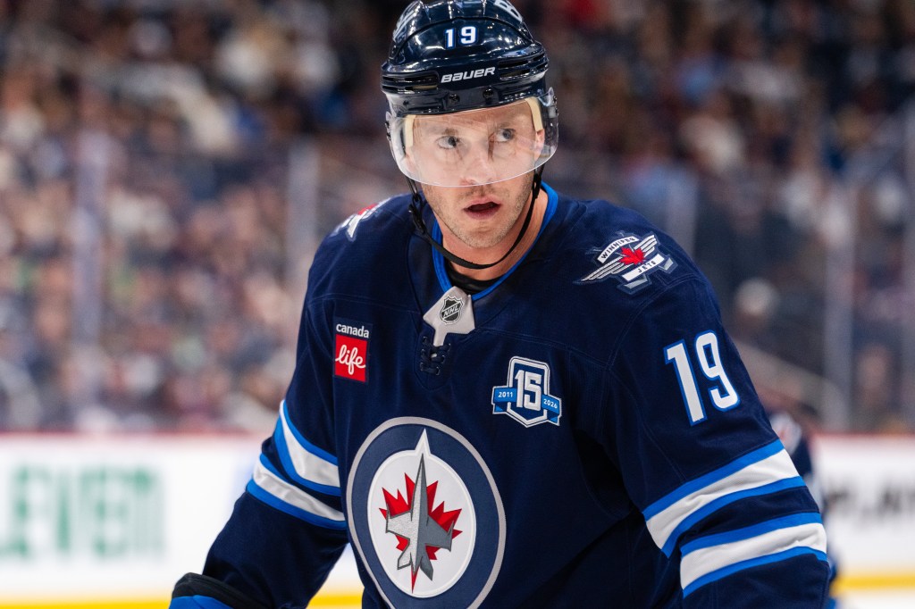 Chicago Blackhawks’ 6-Game Trip: Toews Returns to Face Blackhawks