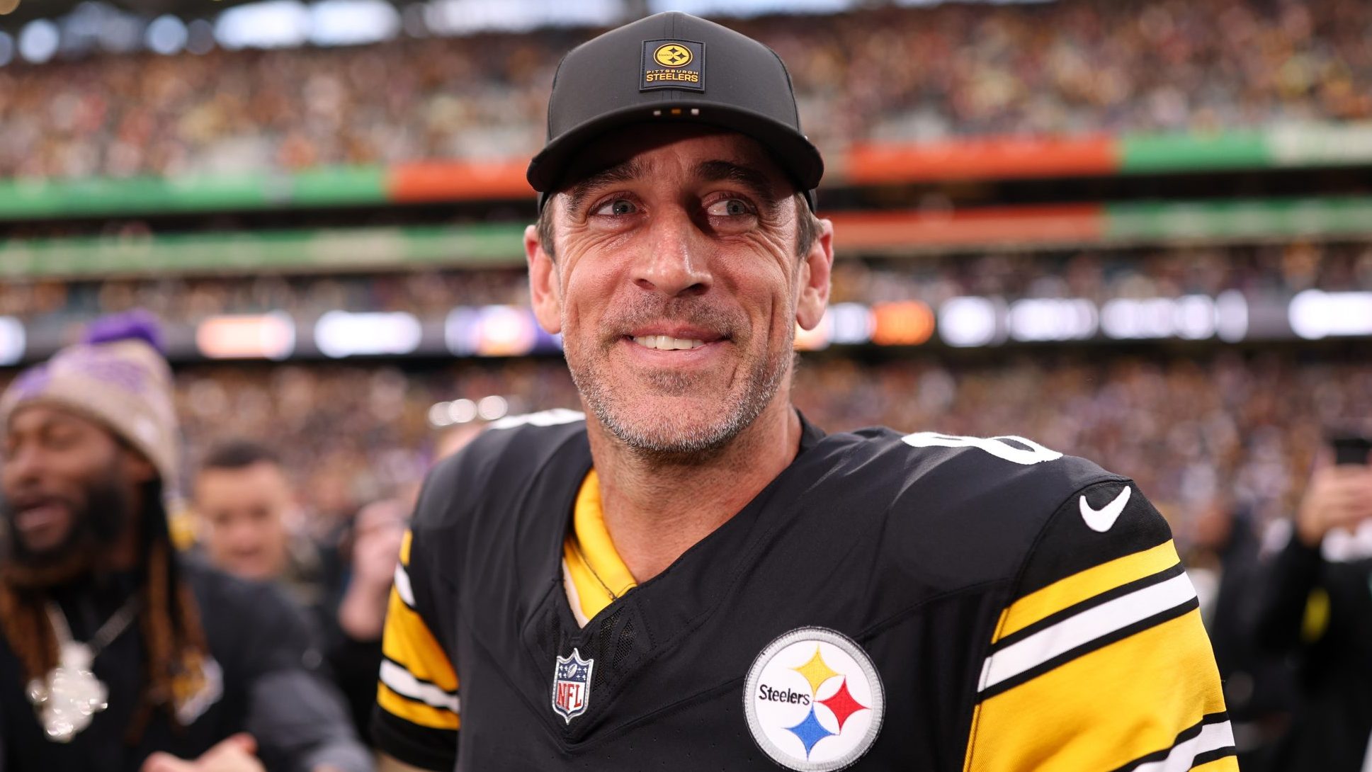 Aaron Rodgers Wife: Who Is Steelers QB Married To? | FYM News