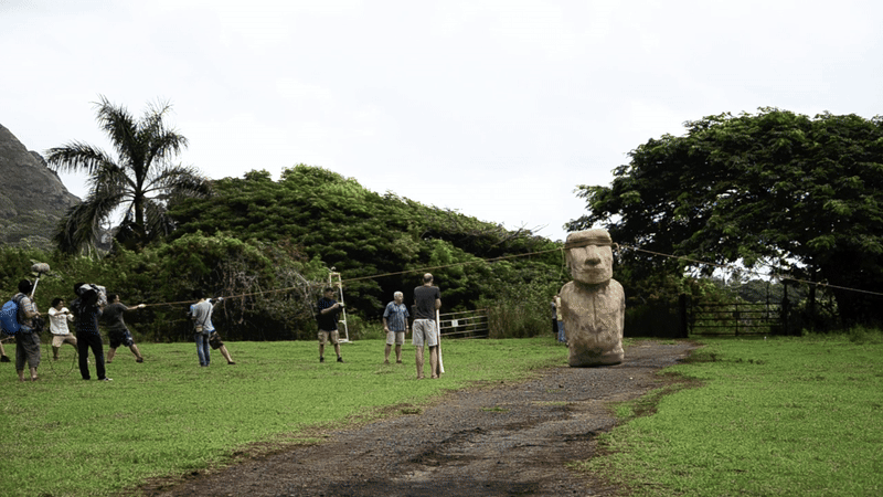 Unraveling Easter Island’s Walking Statues: Pendulum Dynamics & Minimal Effort