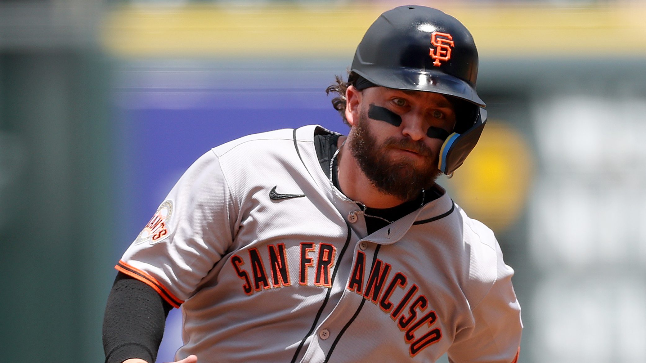 Giants Re-Sign Logan Porter: A New Era Begins | FYM News