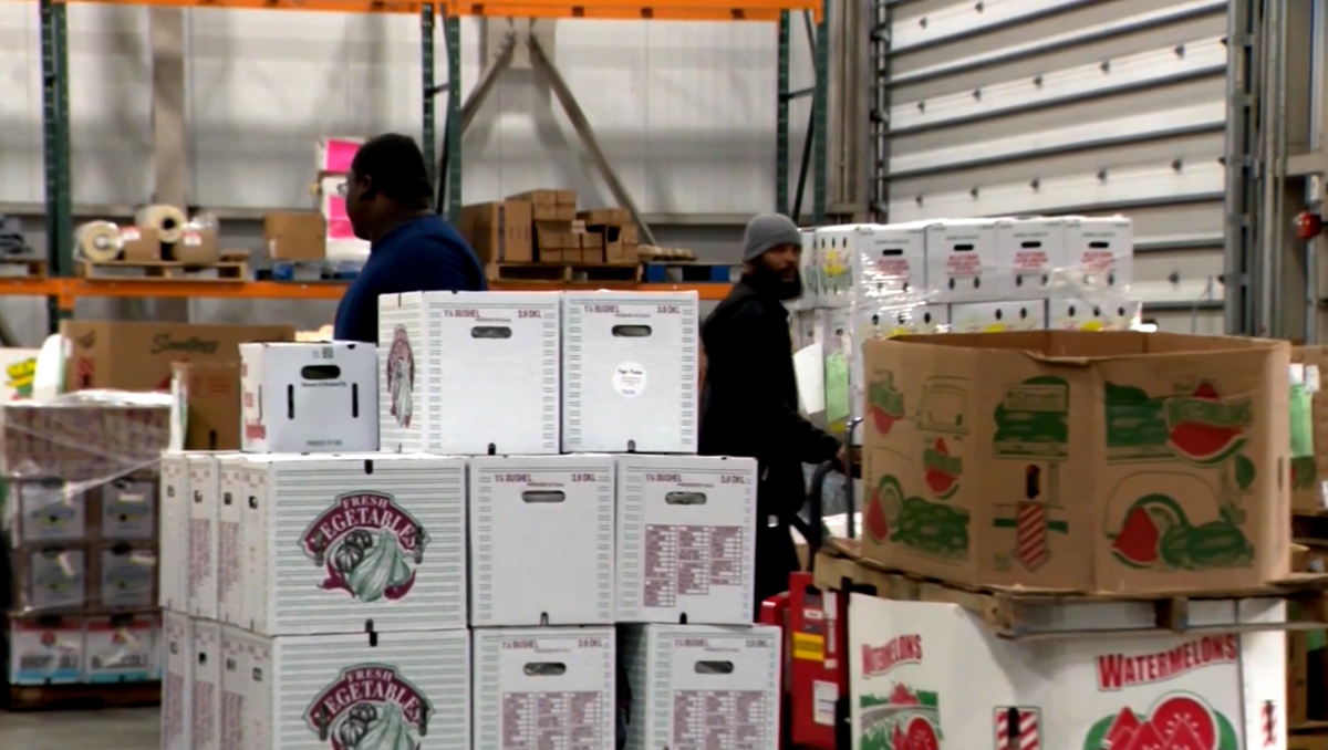 Arkansas Food Banks Brace for Increased Demand Amid Government Shutdown – FYM News